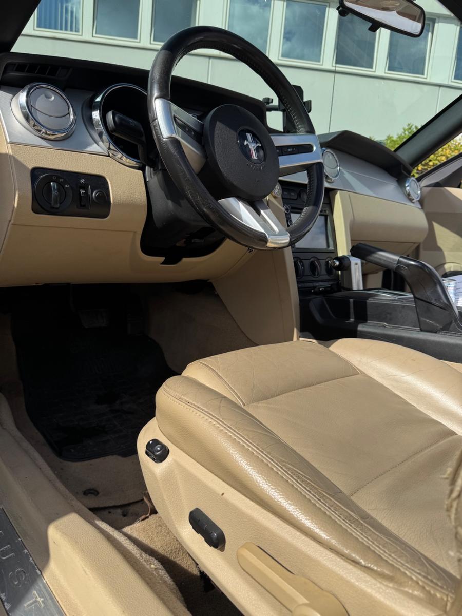 Ford Mustang Cabrio / TAUSCH MÖGLICH