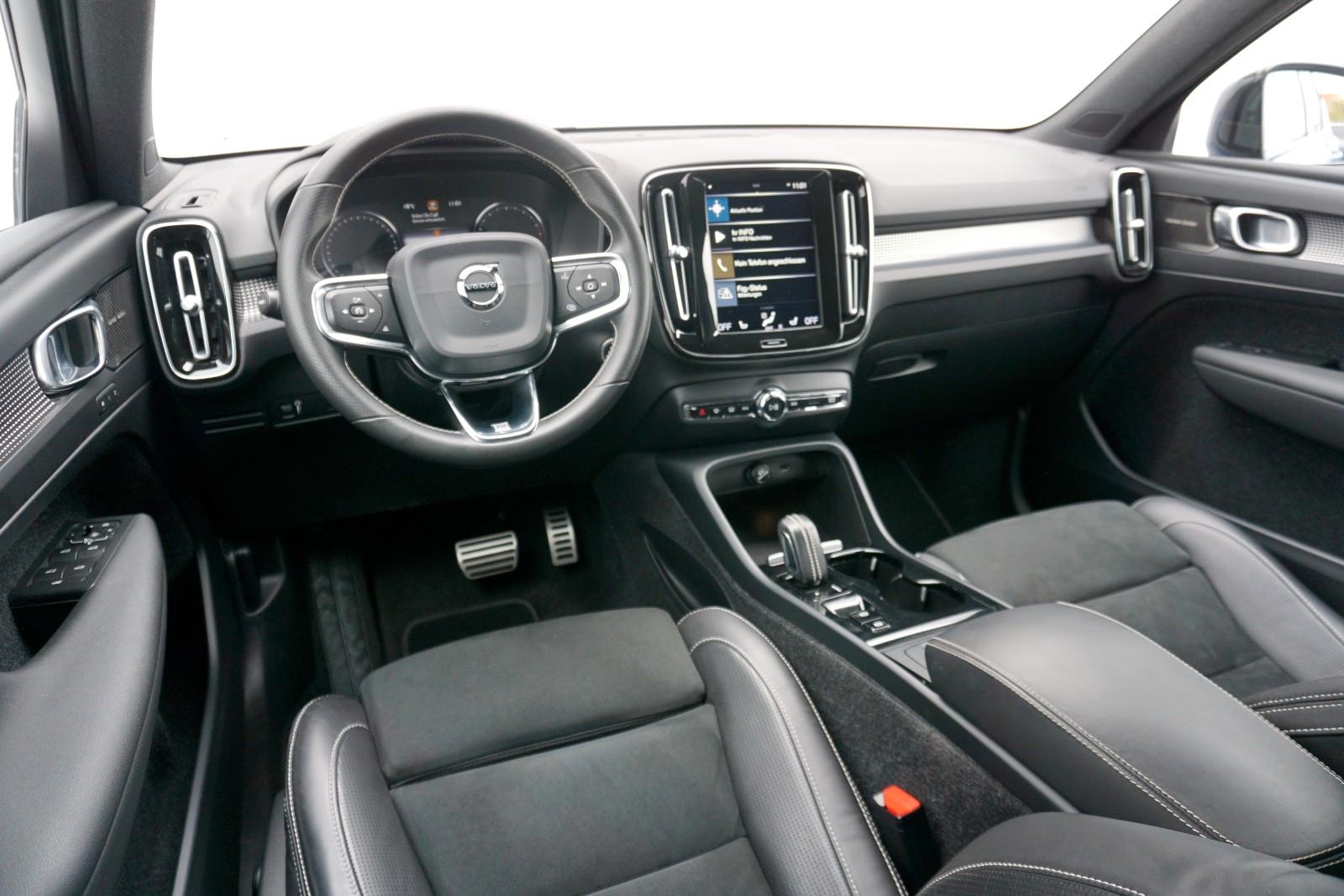 Volvo XC40 R Design 1Hd|HK|LED|KAM|BLIS|Keyless|MEMORY