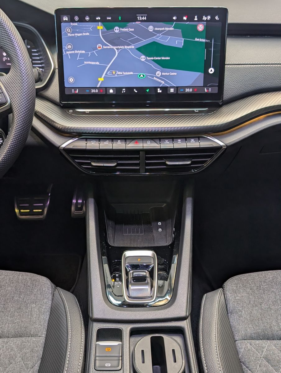 Fahrzeugabbildung SKODA Octavia 1.5 TSI Sportline Pano Matrix AHK 5J-Gar