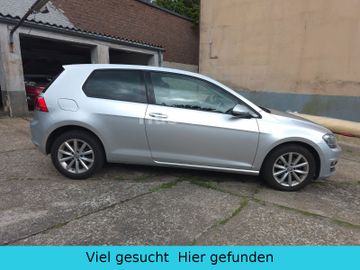 Volkswagen Golf - 6