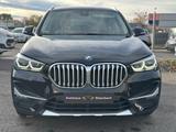 BMW  X1 xDrive 25 d xLine, Scheckheft BMW - BMW X1: Schwarz