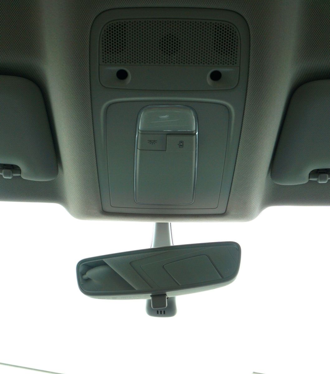 Fahrzeugabbildung Audi Q3 S Line, Navi, LED, AHK, Keyless, Start & Stop