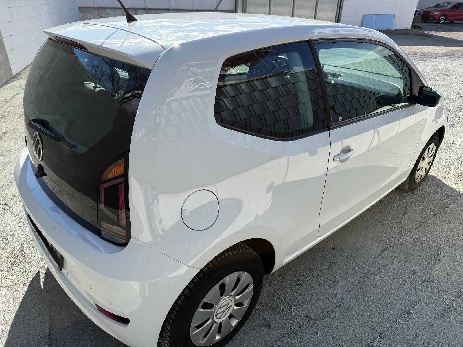 Volkswagen up! 1.0 up!