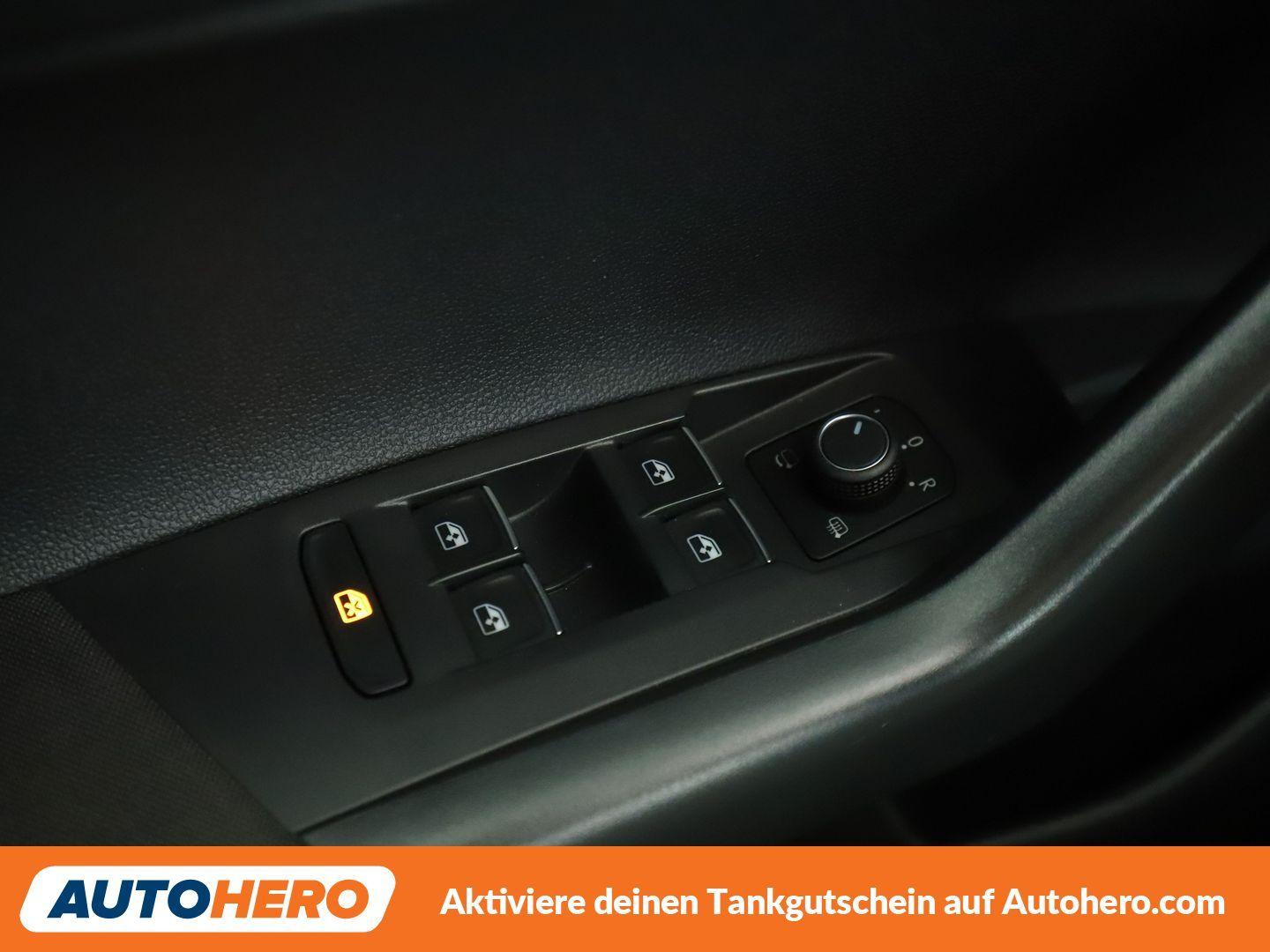 Volkswagen Taigo 1.5 TSI ACT R-Line Aut.*NAVI*LED*CAM*ACC*S