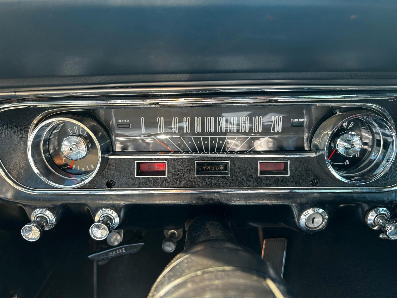 Ford Mustang 4.7 V8 200ch - Immatriculation Collection - Nombreux travaux effectués