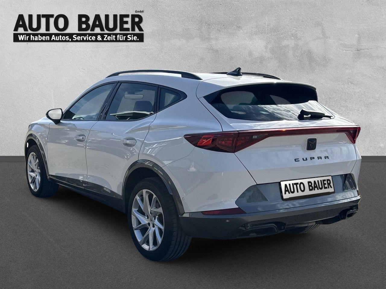 Fahrzeugabbildung CUPRA Formentor 1.5 TSI 150 PS 6-Gang - mit KI generiert/bearbeitet