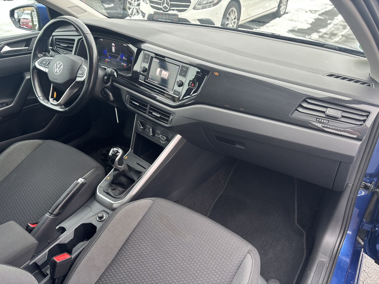 Fahrzeugabbildung Volkswagen Polo 1.0 Life-KLIMA-SHZ-PDC-APP-VIRTUAL-TEMP-