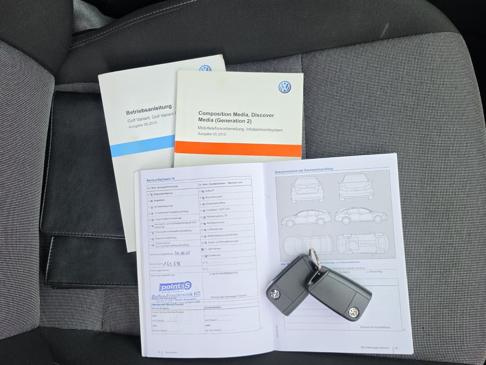 Fahrzeugabbildung Volkswagen Golf VII Variant Trendline BMT NAVI KLIMA SHZ