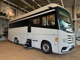 Morelo Empire Liner 98 auf Actros