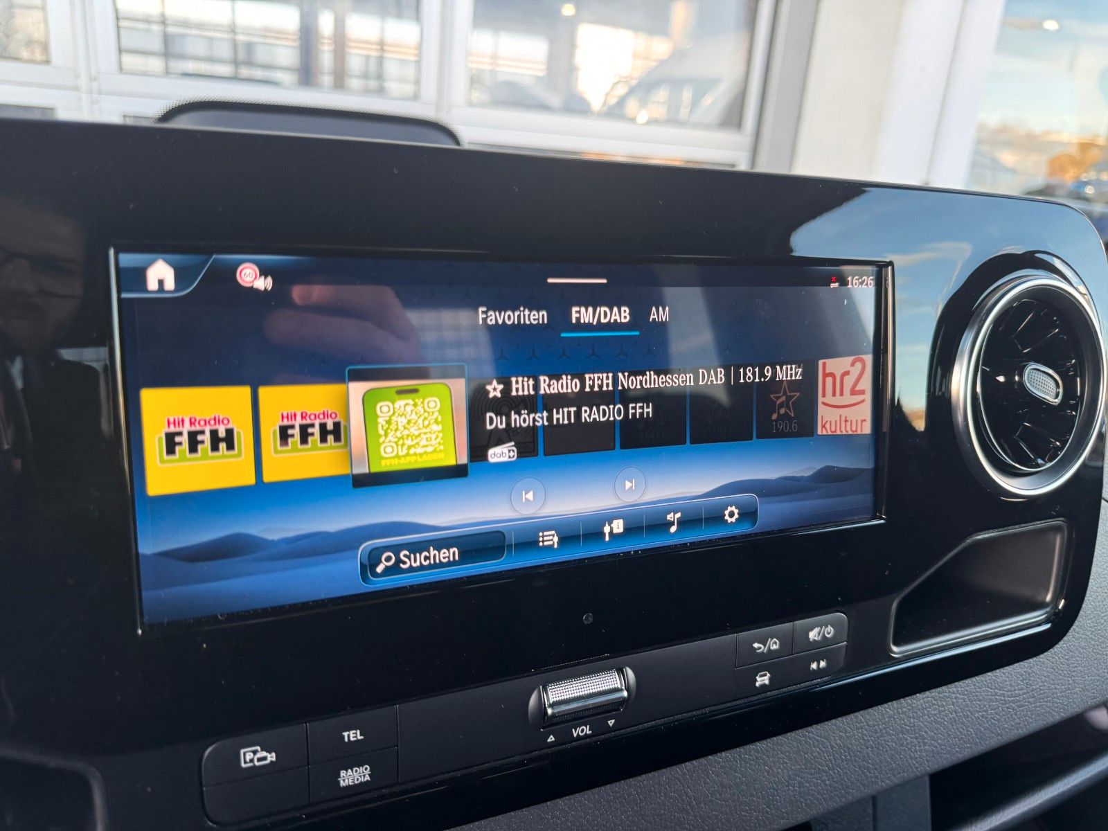 Fahrzeugabbildung Mercedes-Benz Sprinter 317 CDI DoKa Klima Stdheiz AHK3,5to