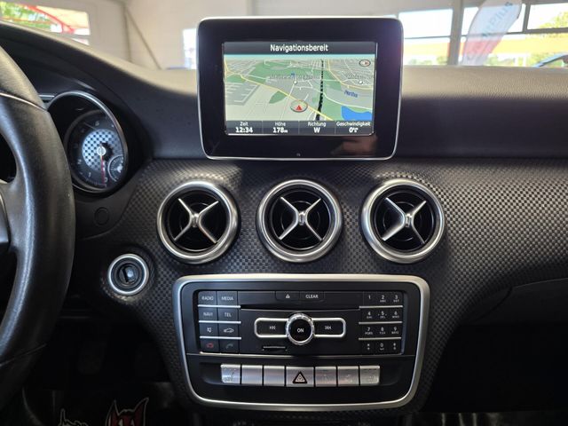 MERCEDES-BENZ A 180 — Foto 17