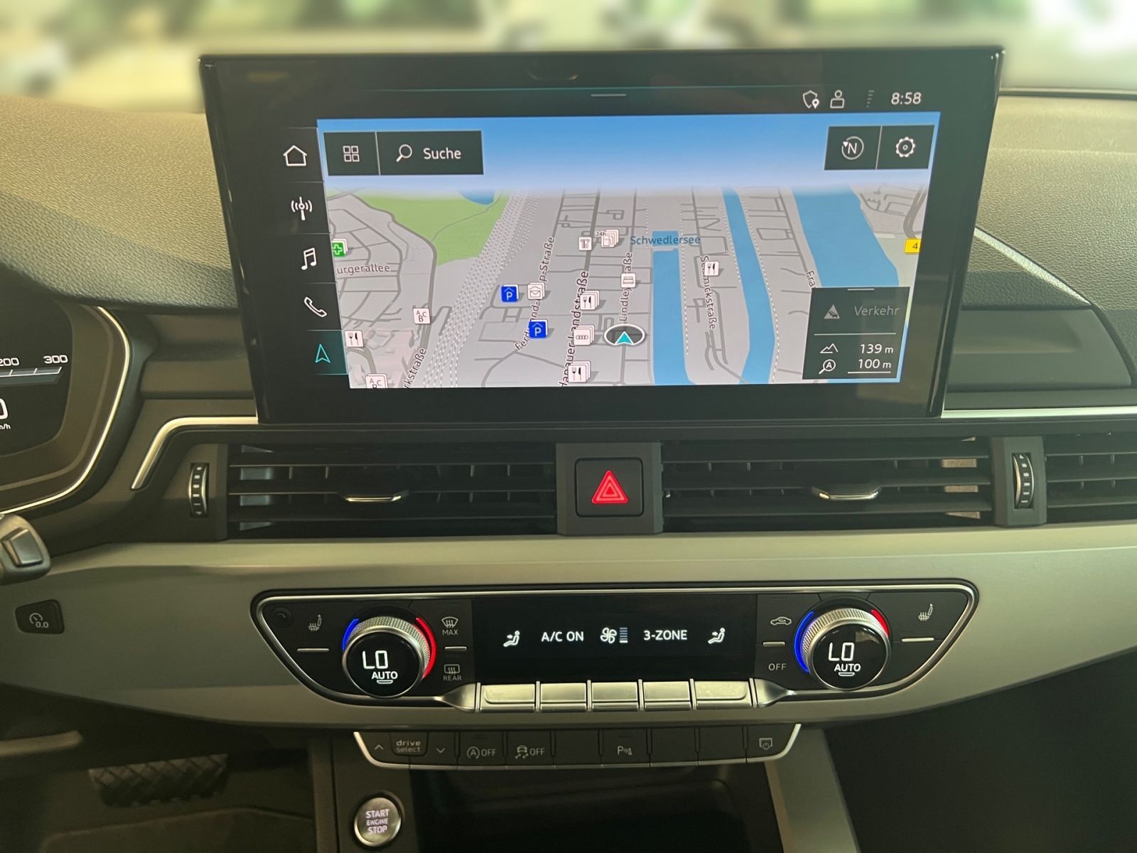 Audi A4 - Bild 12