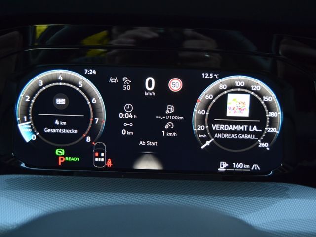 Golf VIII 1.5 eTSI DSG Style AHK/17-ZOLL/LED/BUS