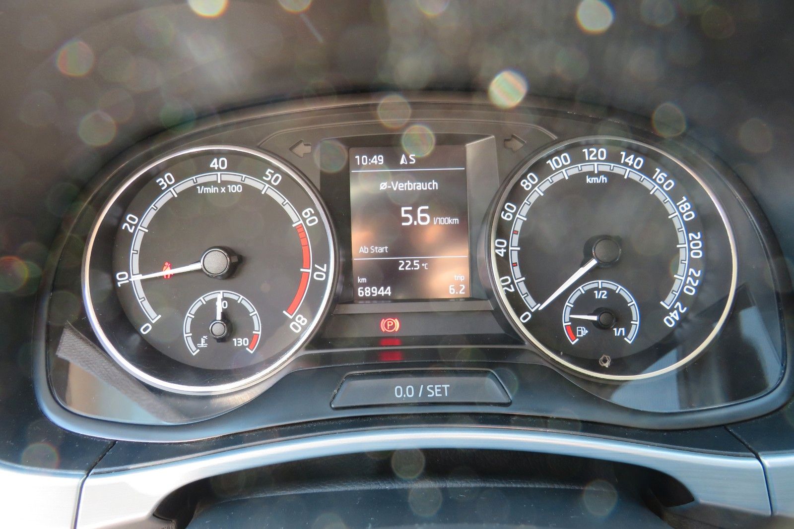 Fahrzeugabbildung SKODA Fabia Combi Ambition GJ SMART-LINK SITZH. NAVI 1