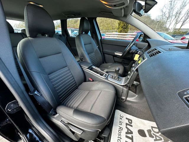 Volvo V50  Kombi 2.0 D Kinetic