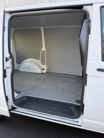 Volkswagen T6 Transporter - 6