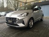Hyundai i10 1.2 Trend Autom/1.Hd/1.9TKM/Klimatr/Allw/PDC - Hyundai i10: Automatik