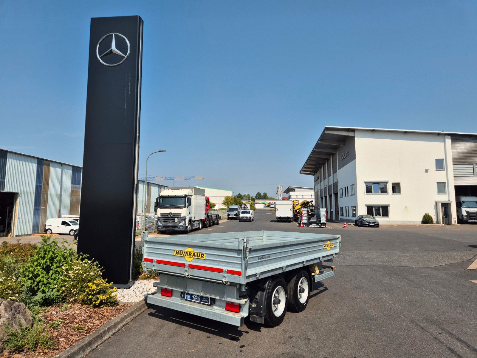 Fahrzeugabbildung Humbaur HTK 754020 Dreiseitenkipper vollverzinkt