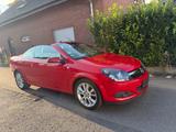 Opel Astra H Twin Top Cosmo Automatik - gebrauchte Opel Astra aus dem Jahr 2007