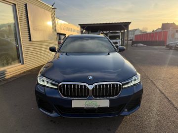 BMW 520d Touring M Sport+AHK+Laser+AppC+ACC+4xKlima+
