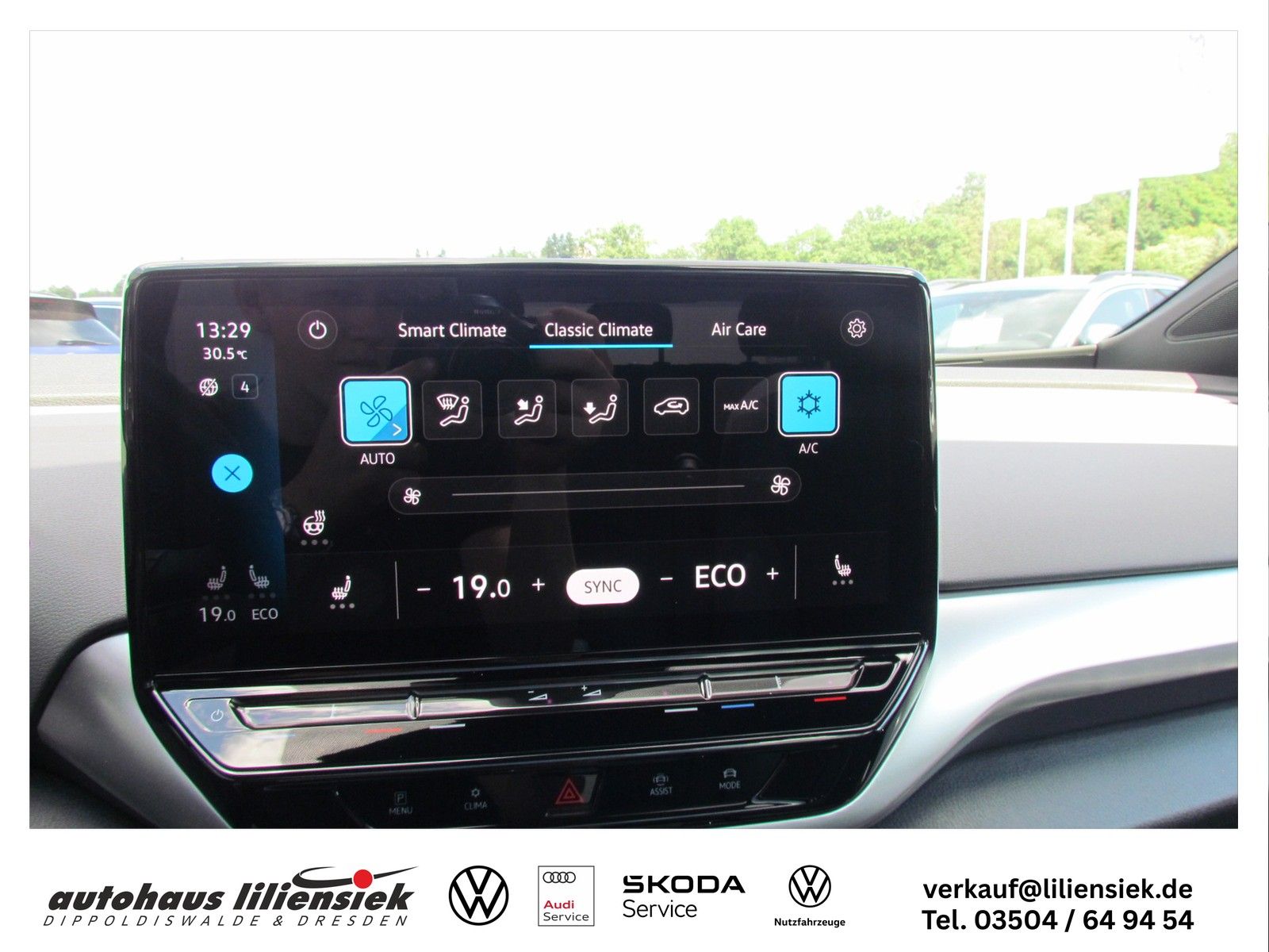 Volkswagen ID.4 Pro 195 kW 4M 1.HD/PANO/AHK foto 16