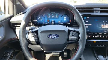 Fahrzeugabbildung Ford Puma ST-Line