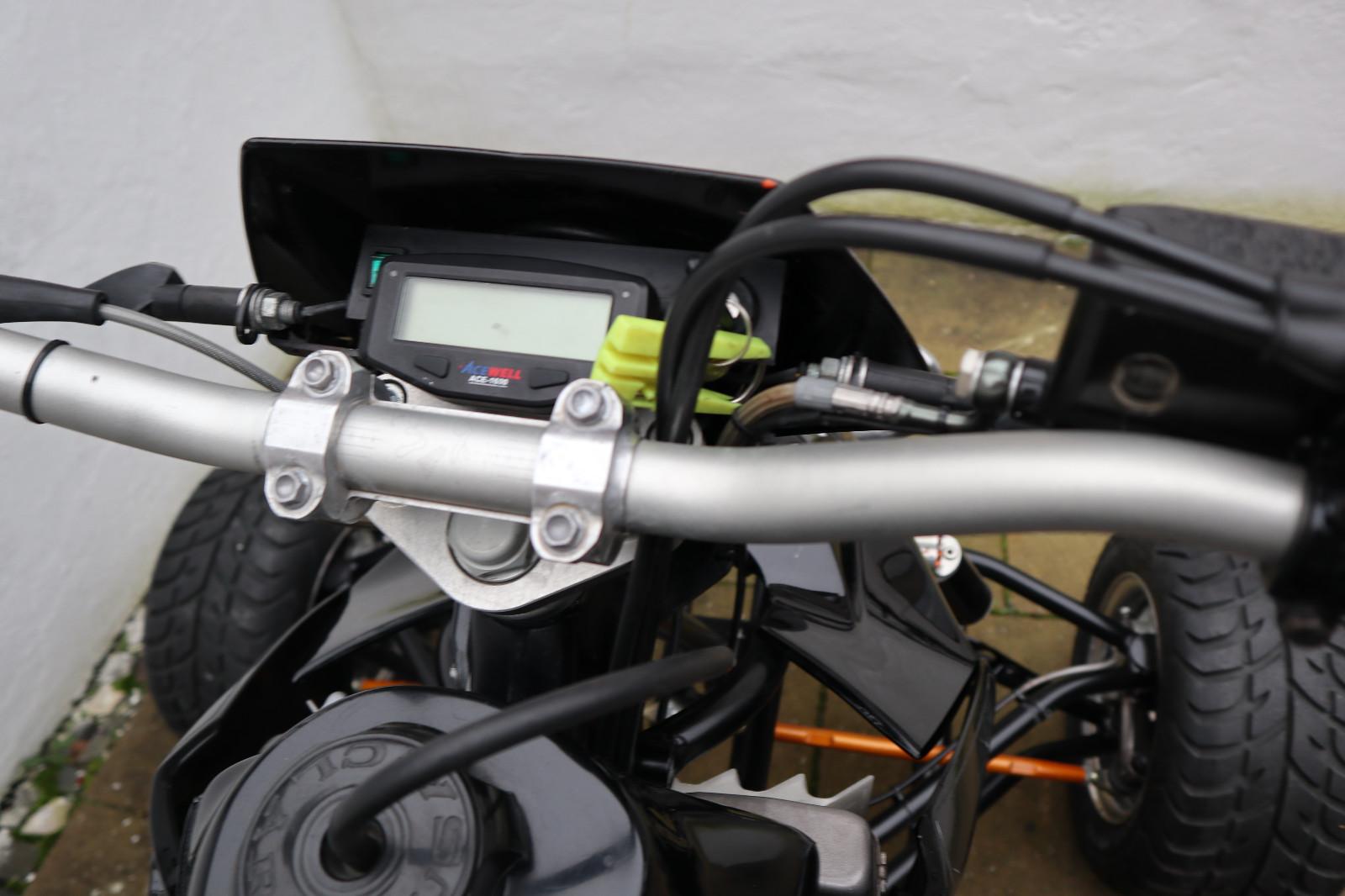 KTM  2006 — photo 9