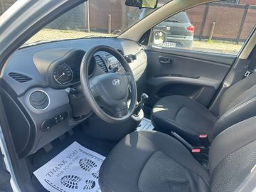 Hyundai i10 Classic Klima ZVR – Bild 6