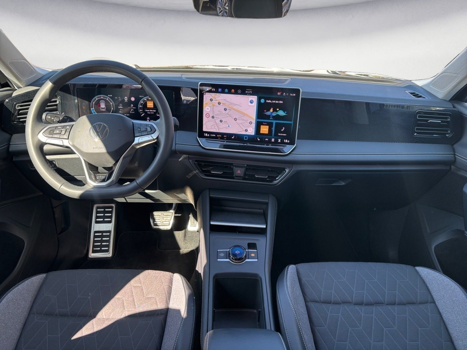 Volkswagen Tiguan - Bild 8