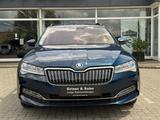 Skoda Superb Ambition iV,Virtual,Winter,AHK,Kessy,3-Zo - Skoda: Kombi, I