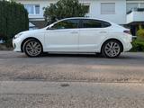 Hyundai i30 Fastback 1.4|Nav|R-Kam|Carplay|SHZ|TÜV - Hyundai i30: Sportwagen