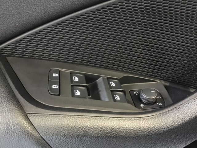 Fahrzeugabbildung Skoda Octavia Clever Combi 1.5 TSI DSG/Navi/RFK/ACC