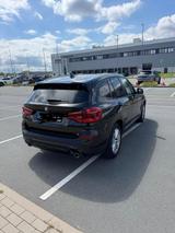 BMW X3 xDrive30i ADVANTAGE 252 PS - BMW X3: Ps