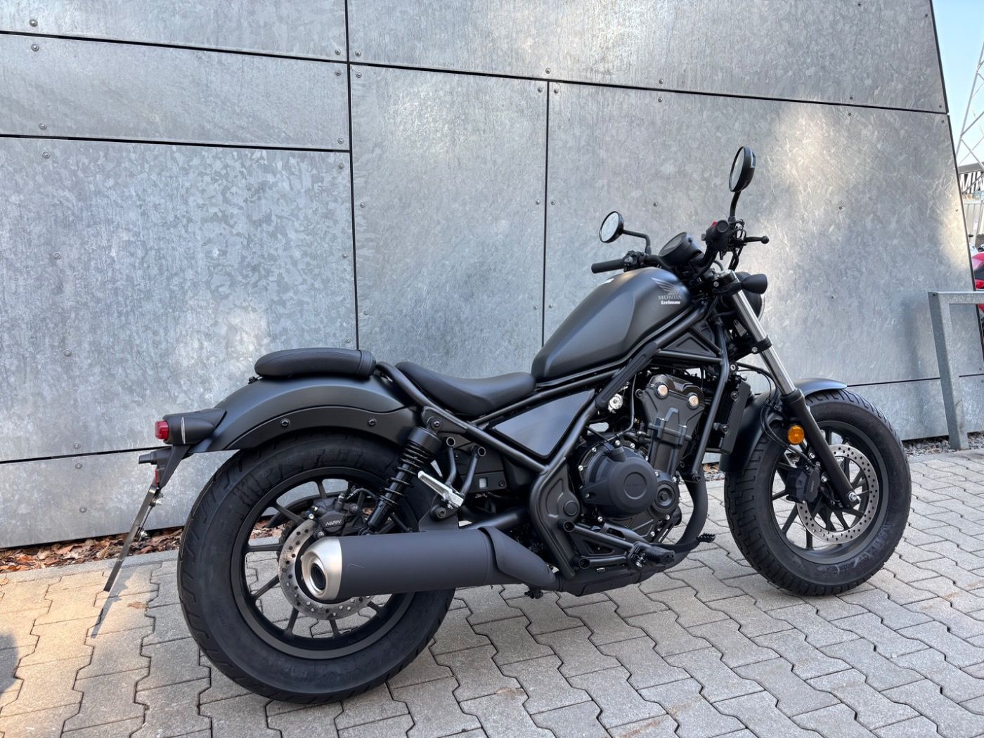 Fahrzeugabbildung Honda CMX 500 Rebel 2025 auch Special