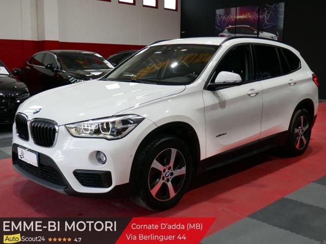 BMW X1 sDrive18d Advantage Automatica, Interno i