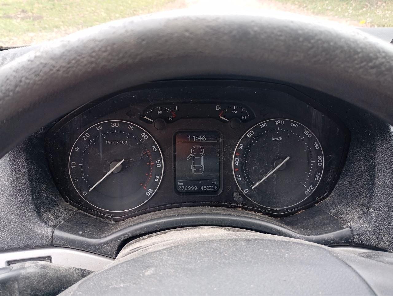 Skoda Octavia 2006 — interior