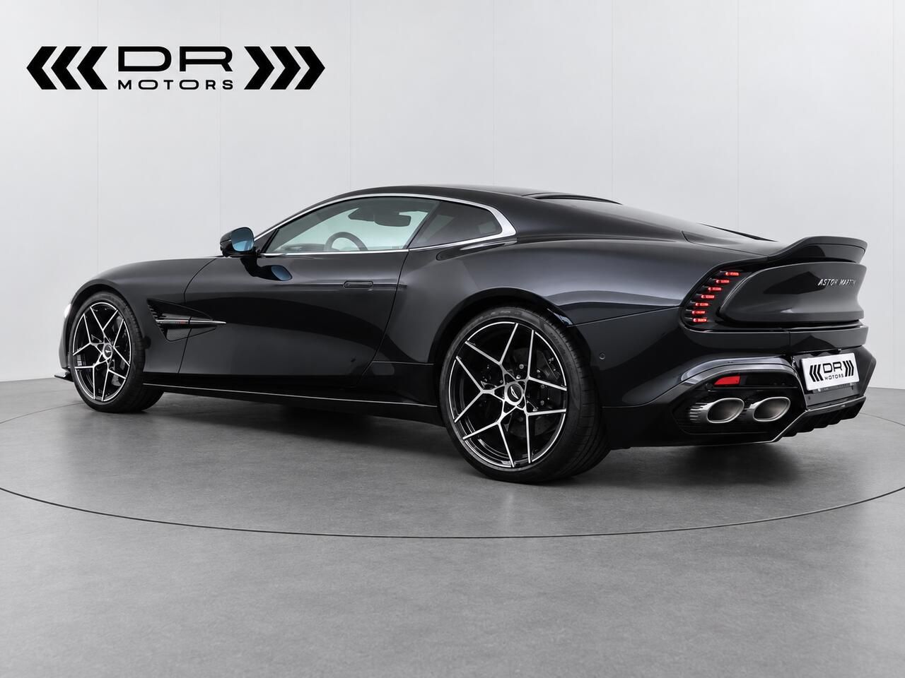 Aston Martin Vanquish COUPE  - BOWERS  WILKINS - TITANIUM EXH imagem 3