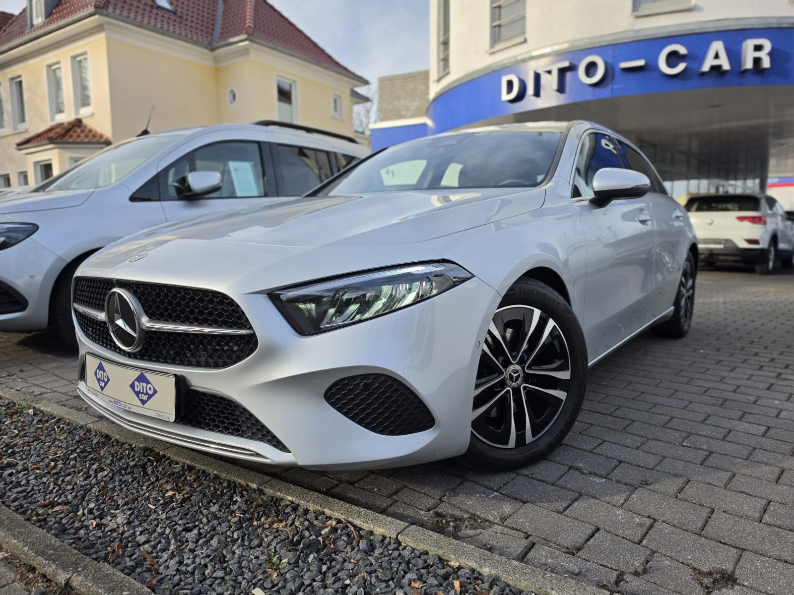 MERCEDES-BENZ A 200 d Progressive/NAVI/LED/MEMORY/TEMP.