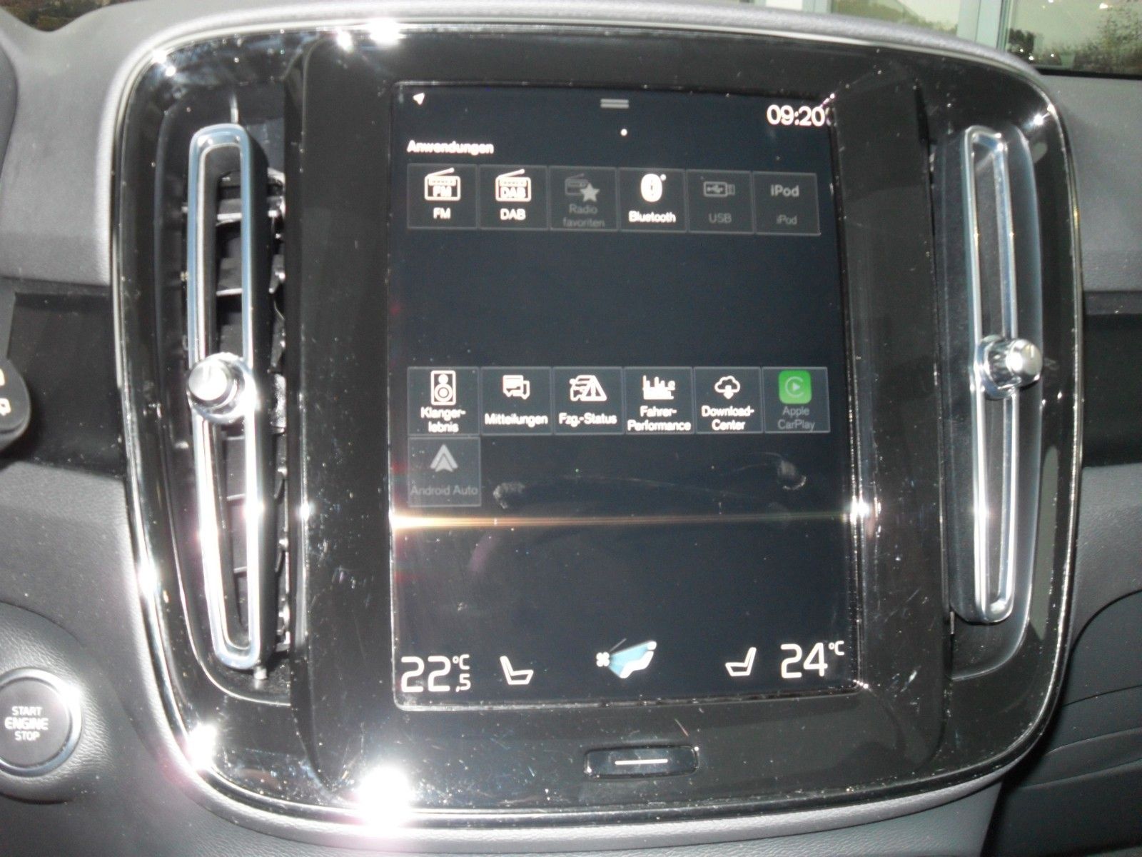 Fahrzeugabbildung Volvo XC 40 T5 Ultimate Bright Plug-In Hybrid