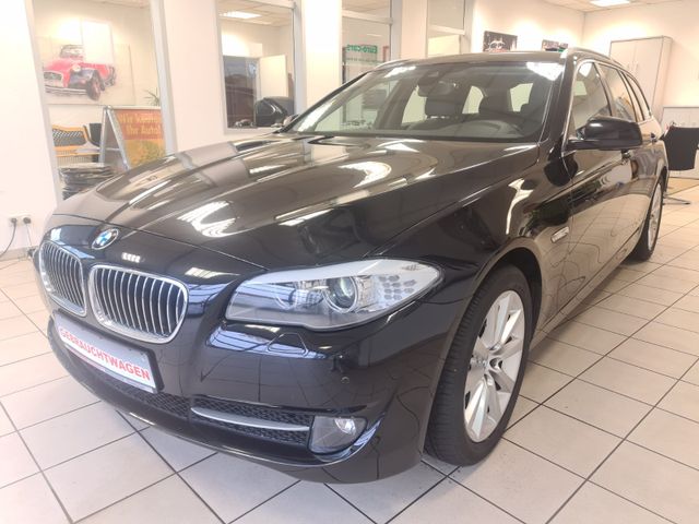 BMW 530 Touring xDrive/TOP GEPFLEGT / AHK