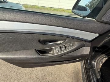 BMW 520 - 12