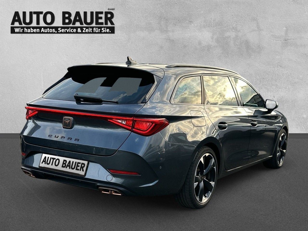 Fahrzeugabbildung CUPRA Leon Sportstourer 1.4 e-Hybrid (204PS)