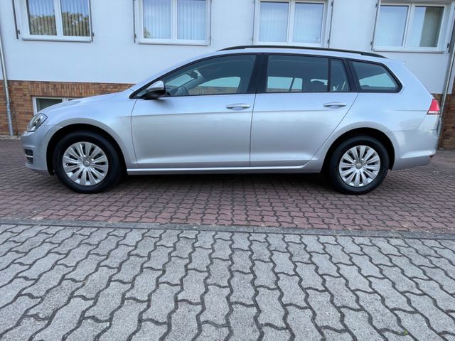 Volkswagen Golf VII Variant Trendline BMT