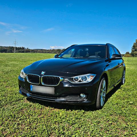 BMW 320d xDrive Touring F31 schwarz