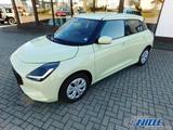 Suzuki Swift 1.2 Dualjet 5D 5M/T 4x2 Club Hybrid Klima - Suzuki Swift Club mit Benzin-Antrieb