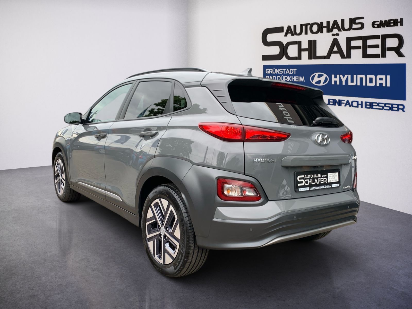 Fahrzeugabbildung Hyundai KONA Premium Elektro 64 kWh 1Hd