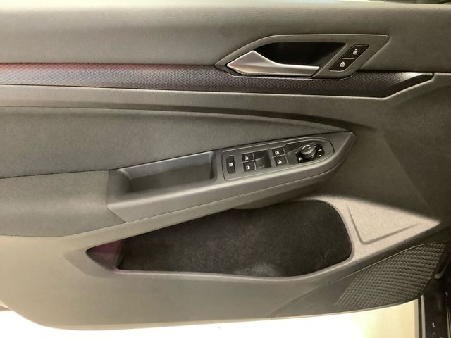 Golf United 1,0  TSI 81 kW  LED, SHZ, Navi, ACC