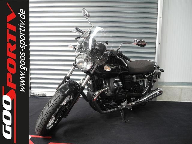 Moto Guzzi V7 III Special *WIE NEU*
