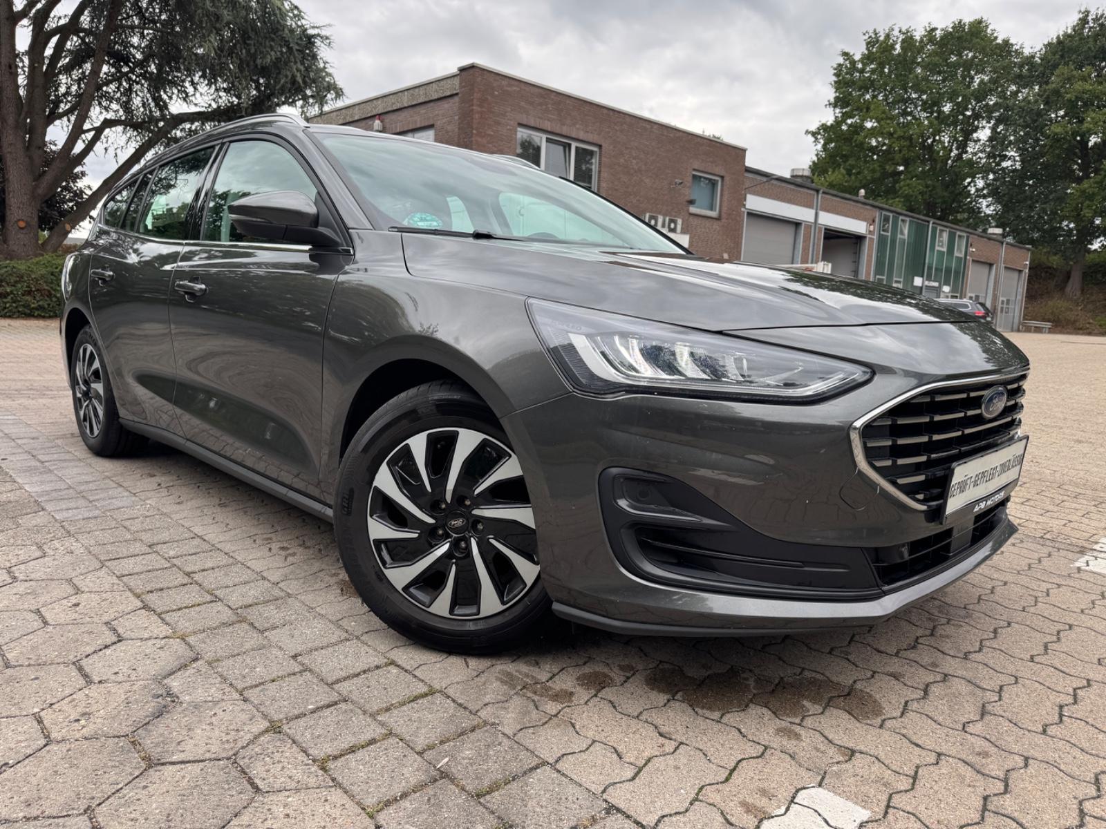 Ford FOCUS TURNIER TITANIUM LED CARPLAY WINTER-PAKET