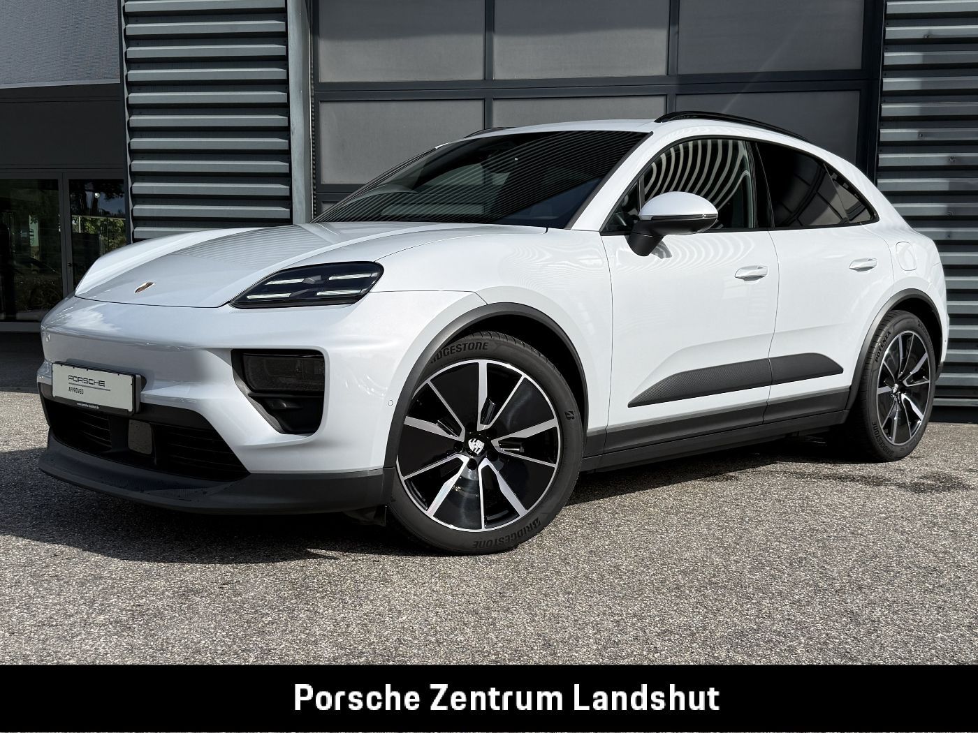 Porsche Macan 4 Luftfederung InnoDrive Panorama foto 2